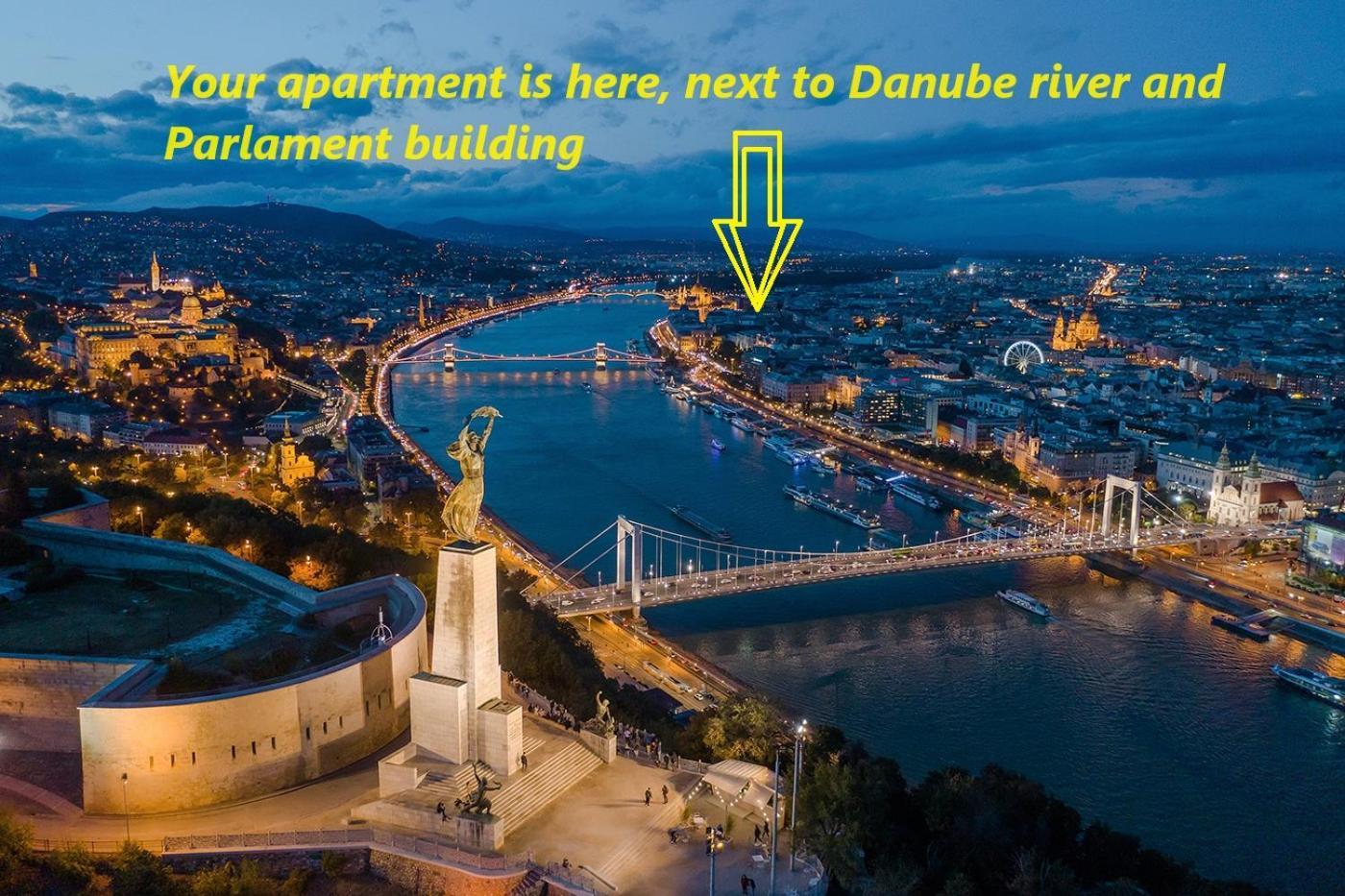 Chain Bridge Apartment ブダペスト エクステリア 写真