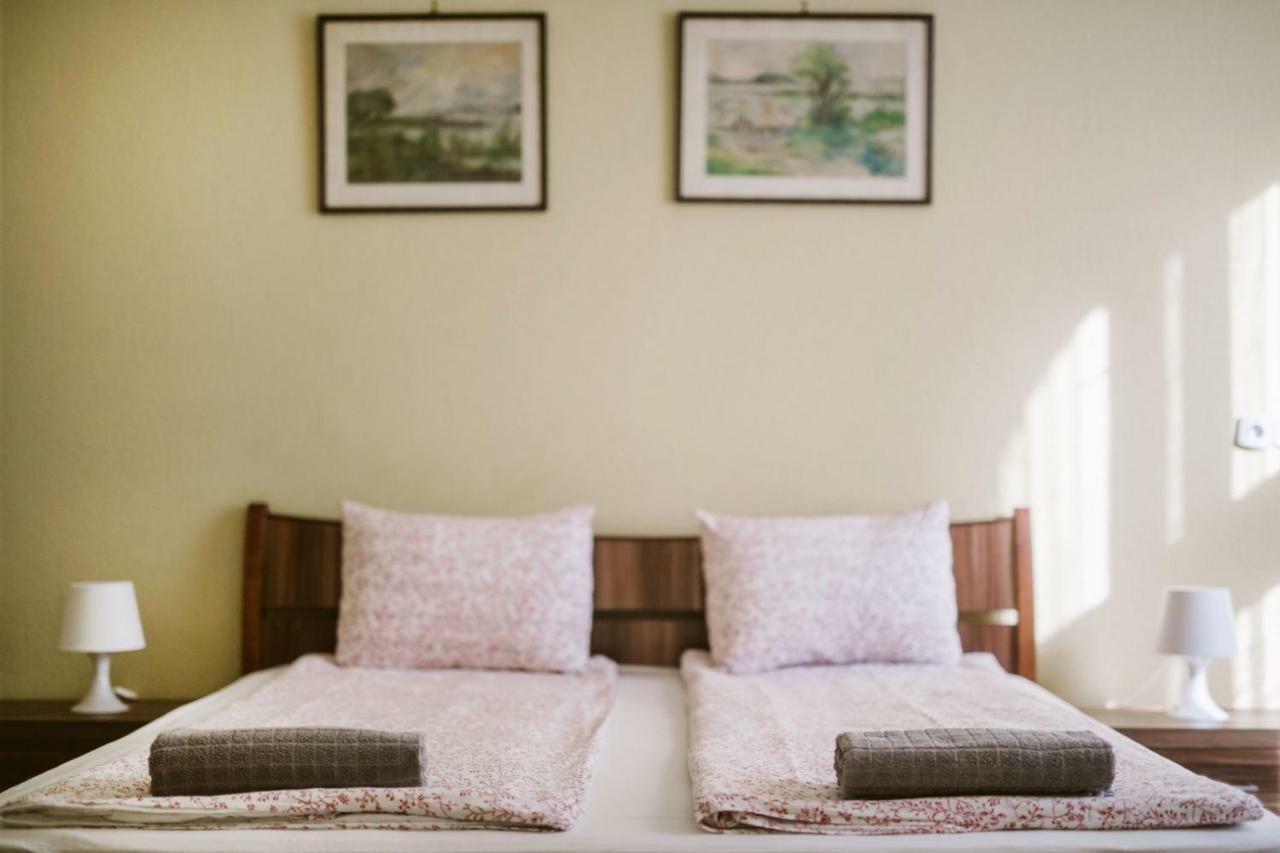 Chain Bridge Apartment ブダペスト エクステリア 写真